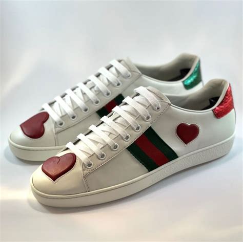 scarpa gucci ginnastica|Scarpe da donna Gucci .